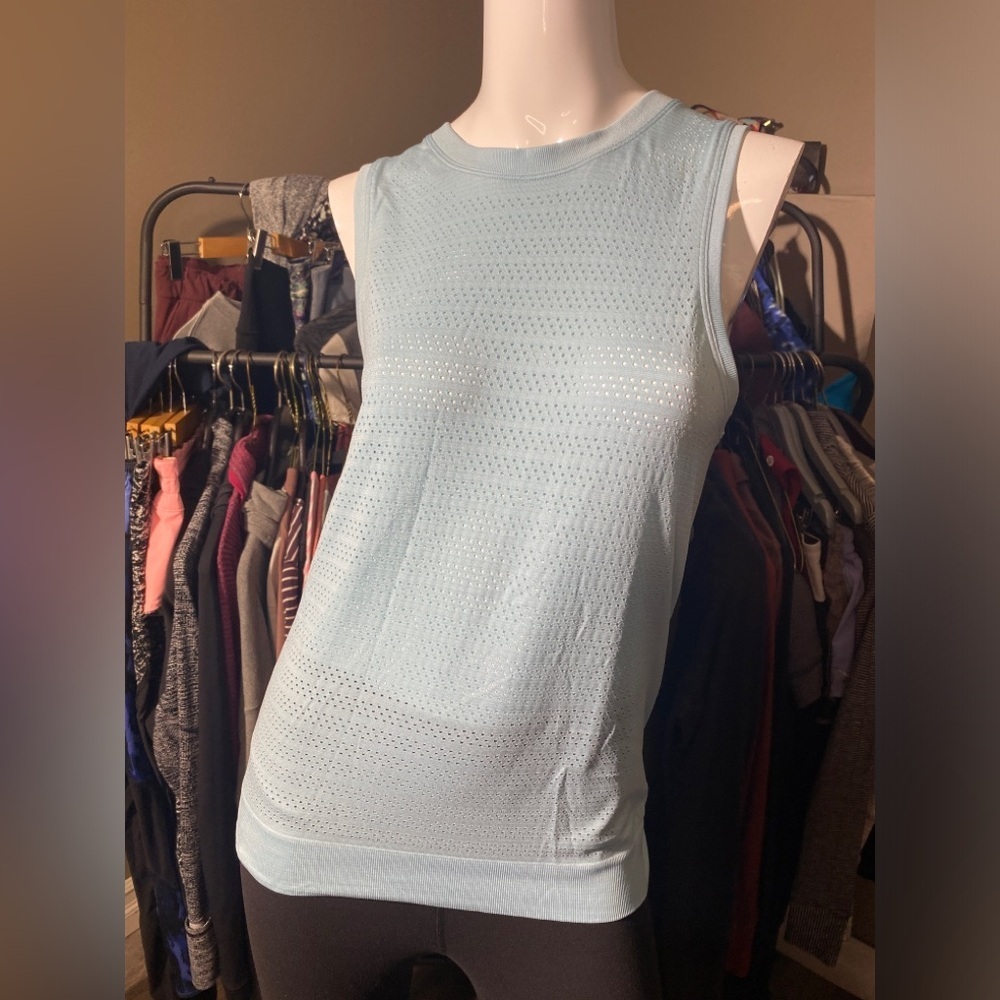 Lululemon Tank 6